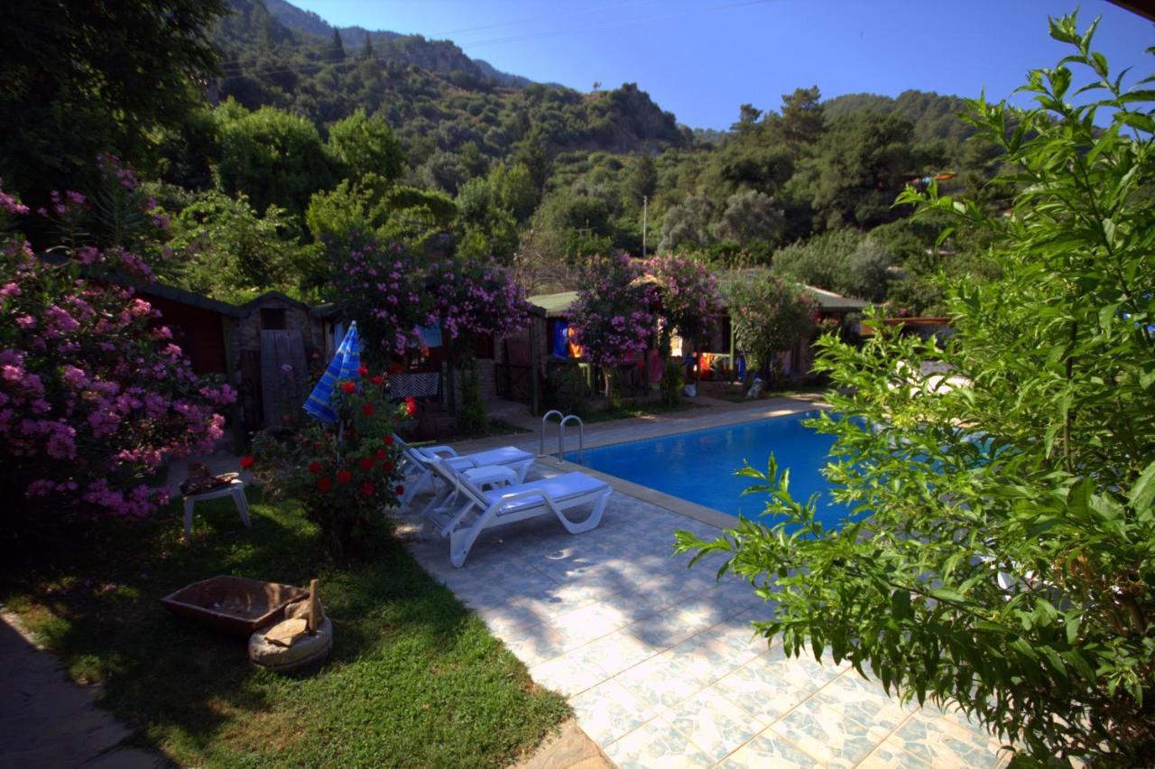 Montenegro Motel Фаралия Экстерьер фото